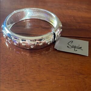 Silver and White Geometric Textured Bracelet